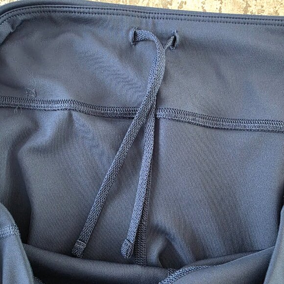 Under Armour Women's Navy Blue Heat Gear Compression Leggings Size XL - Picture 4 of 12